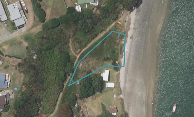 25 Eveline Street, Mangawhai Heads, Mangawhai - Carousel 1
