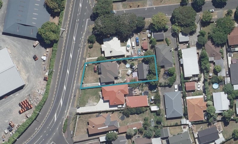10 Brooklyn Road, Claudelands, Hamilton - Carousel 1