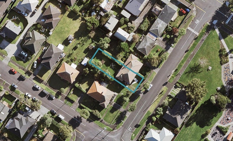 11 Saxon Street, Waterview, Auckland - Carousel 1