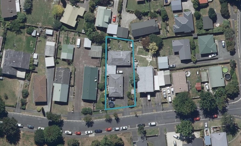 6A Sandleigh Road, Hamilton Lake, Hamilton - Carousel 1