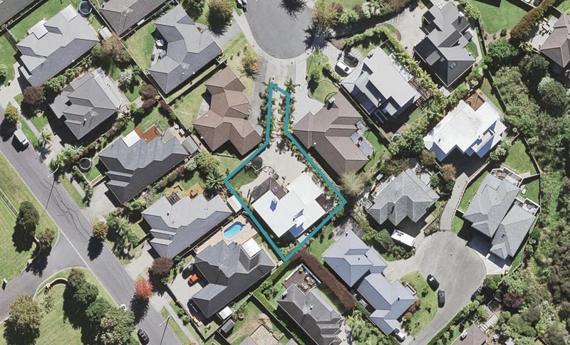 13 Dove Place, Schnapper Rock, Auckland - Carousel 1