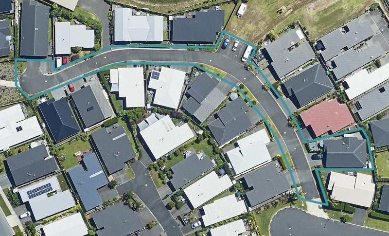 4 Aubrey Way, Brookfield, Tauranga - Carousel 1