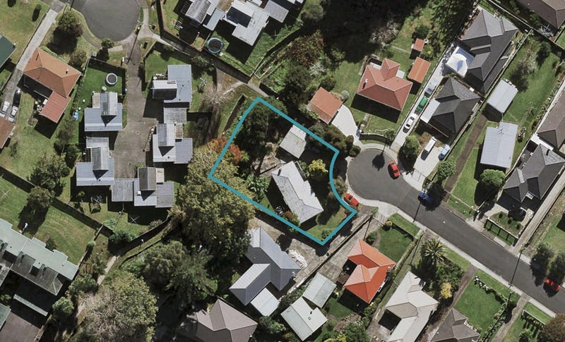 14 Lloyd Avenue, Papatoetoe, Auckland - Carousel 1
