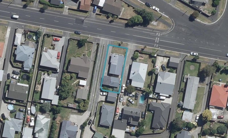 111 Rimu Street, Maeroa, Hamilton - Carousel 1