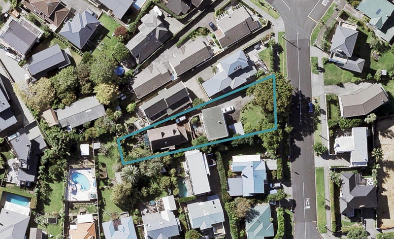 11 Berwick Street, Glendowie, Auckland - Carousel 1