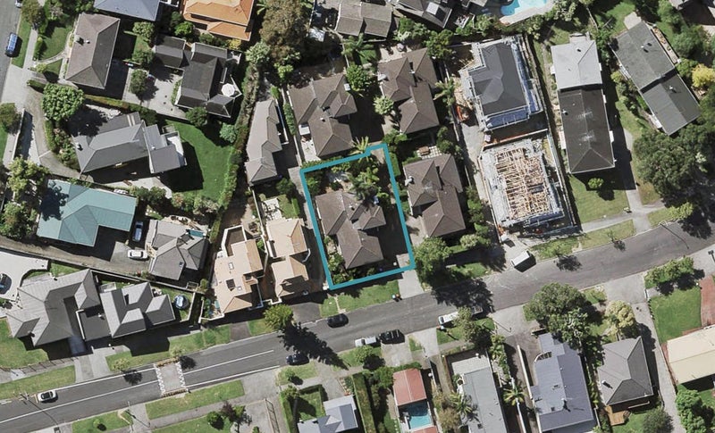 12A Southern Cross Road, Kohimarama, Auckland - Carousel 1