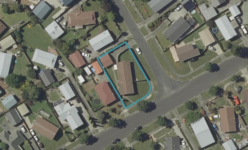 57 Hillcrest Drive, Kelvin Grove, Palmerston North - Carousel 1