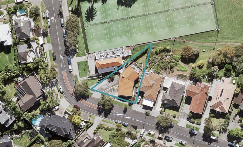 4 Fife Street, Westmere, Auckland - Carousel 1