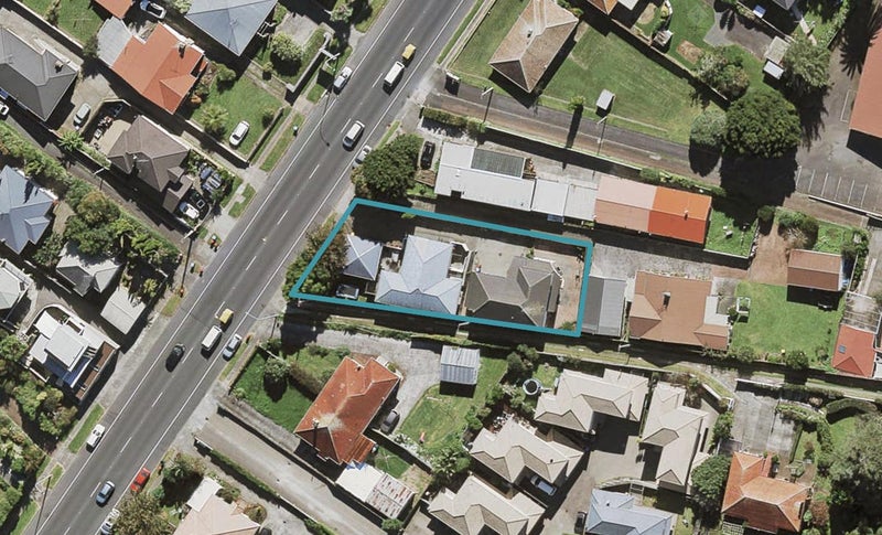 20B Hillsborough Road, Hillsborough, Auckland - Carousel 1