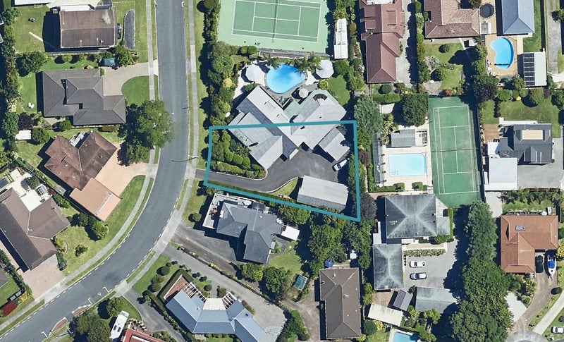 42 Clivedene Street, Matua, Tauranga - Carousel 1