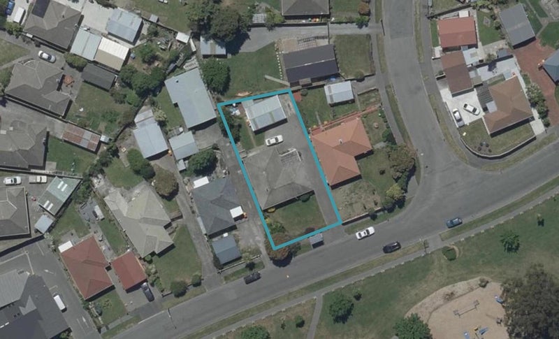 31 Manurere Street, Hei Hei, Christchurch - Carousel 1