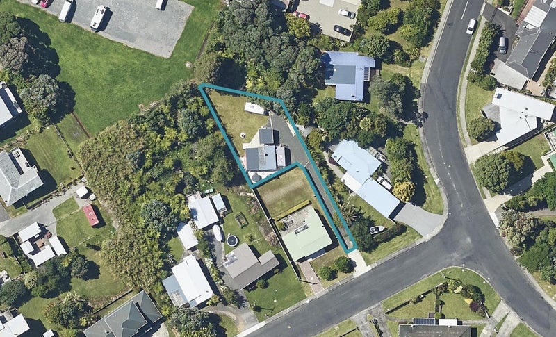 3A Otto Road, Waihi Beach, Waihi Beach - Carousel 1