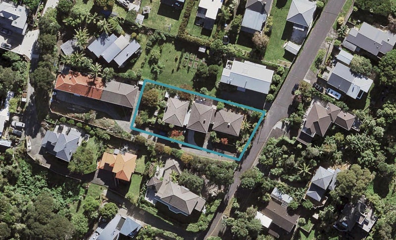 1/5 Pullum Street, Birkenhead, Auckland - Carousel 1