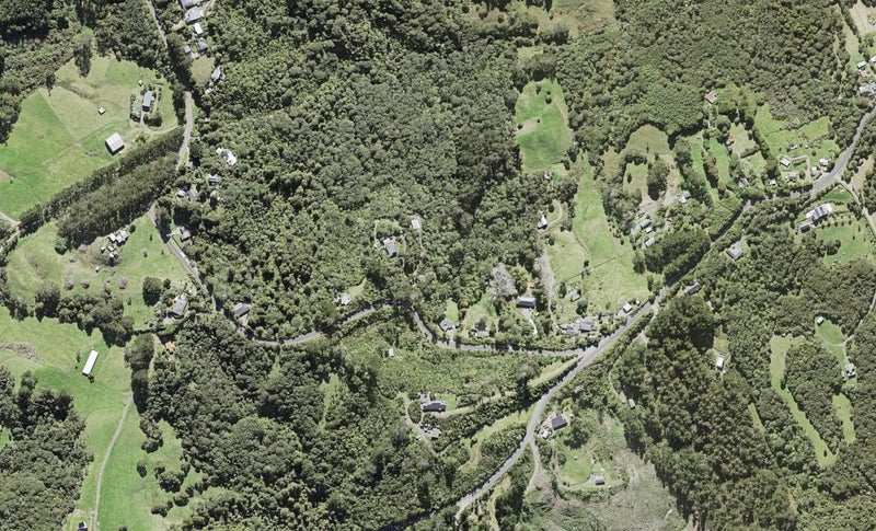 22 Duffy Road, WAITAKERE, AUCKLAND - Carousel 1