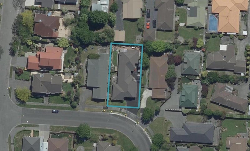 1/7 Cherrywood Place, Redwood, Christchurch - Carousel 1