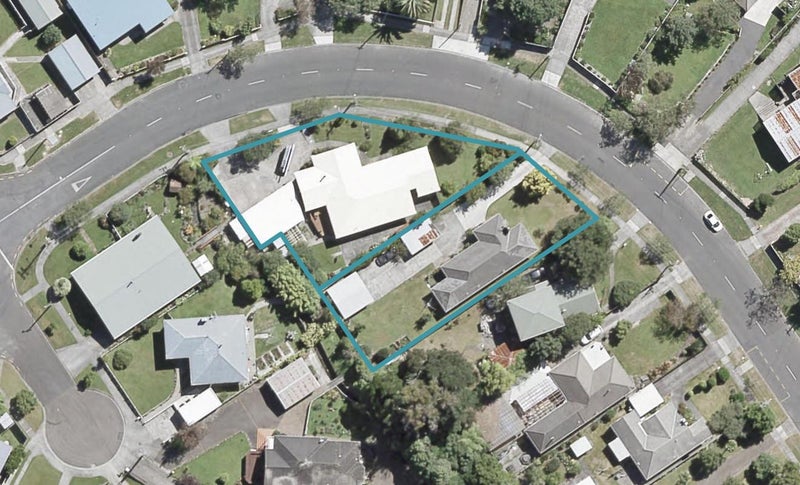 10/4 Tawhai Street, Stokes Valley, Lower Hutt - Carousel 1