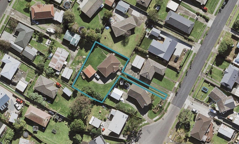 13 Dalry Place, Mangere Bridge, Auckland - Carousel 1