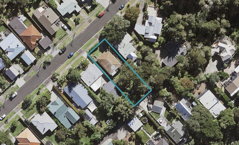 21 Le Roy Terrace, Birkenhead, Auckland - Carousel 1