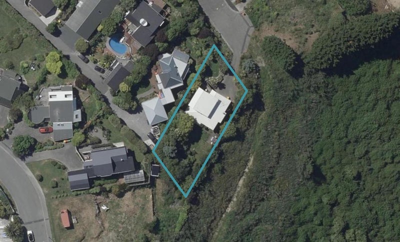 18 Selleck Street, Mount Pleasant, Christchurch - Carousel 1