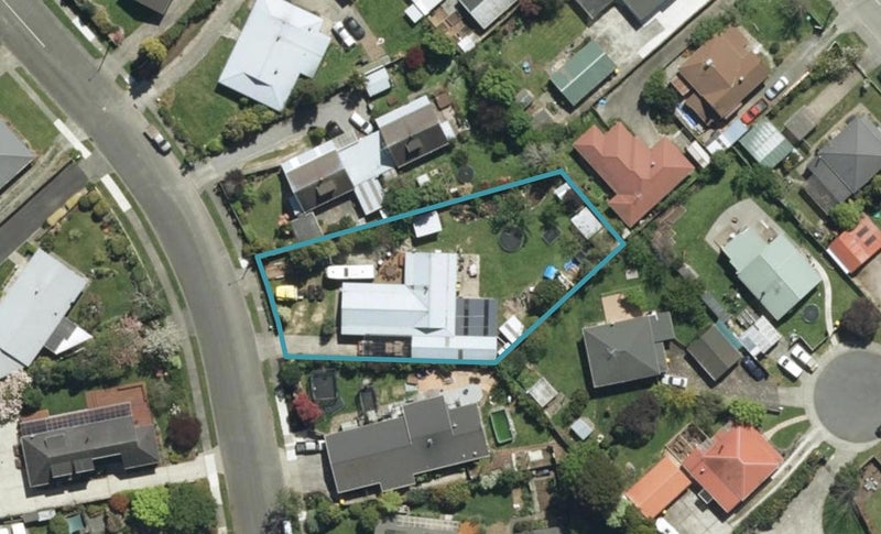 28 Newman Avenue, Brightwater - Carousel 1