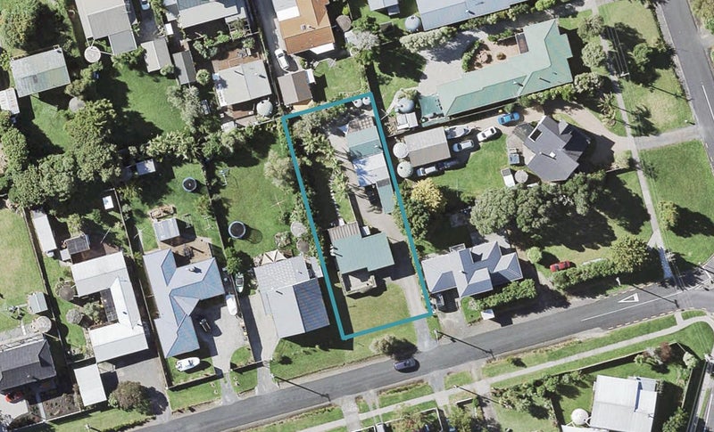 96 Third View Avenue, Beachlands, Auckland - Carousel 1