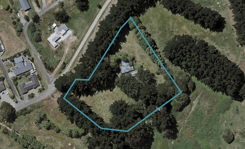 44 Tieko Street, Otaihanga, Paraparaumu - Carousel 1