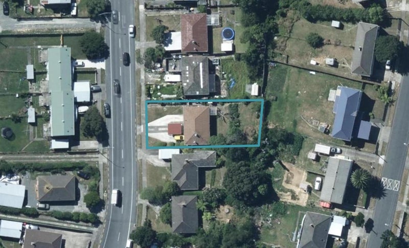 122 Mungavin Avenue, Ranui, Porirua - Carousel 1