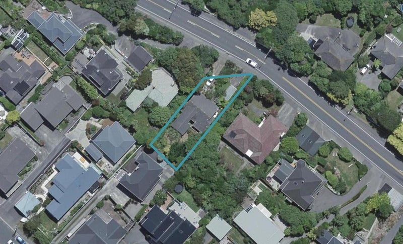 128 Khandallah Road, Khandallah, Wellington - Carousel 1