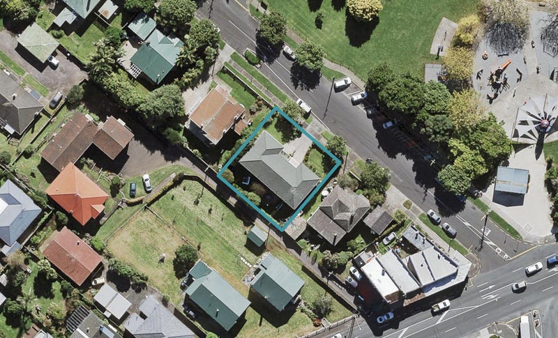 4A Wairere Avenue, Mount Albert, Auckland - Carousel 1