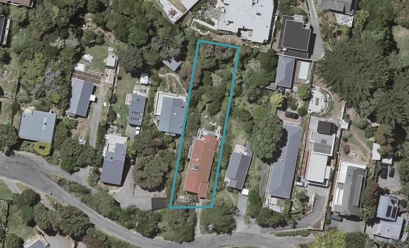 11 Kainui Road, Raumati South, Paraparaumu - Carousel 1