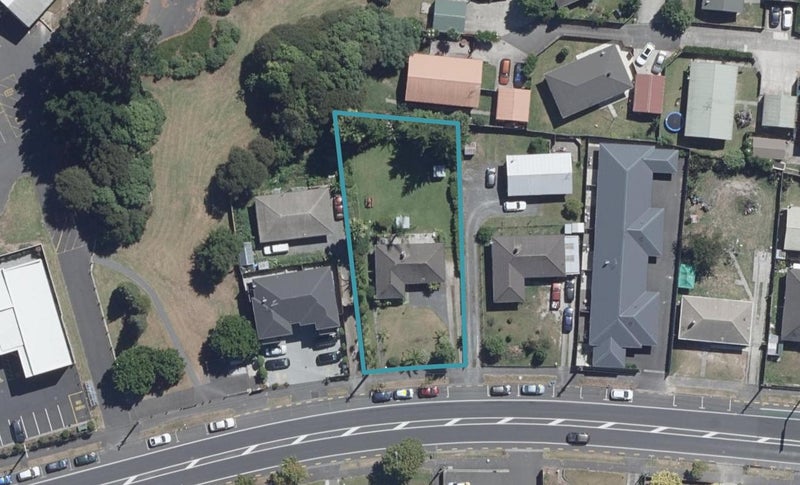 39 Lorne Street, Melville, Hamilton - Carousel 1