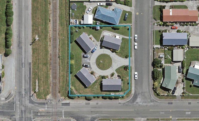 2 Maltby Street, Waikiwi, Invercargill - Carousel 1