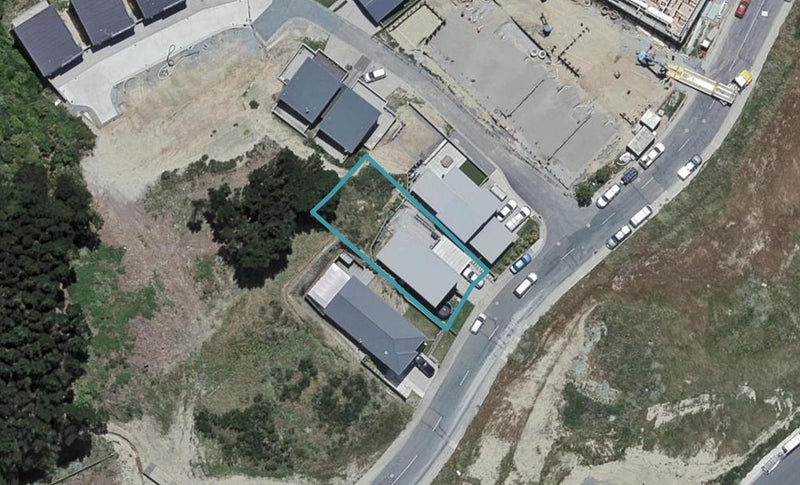 70 Spenmoor Street, Newlands, Wellington - Carousel 1