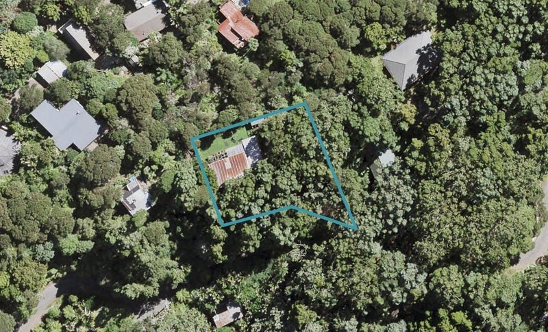 28 Kauri Loop Road, Oratia, Auckland - Carousel 1