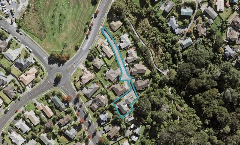 86 Barbados Drive, Unsworth Heights, Auckland - Carousel 1