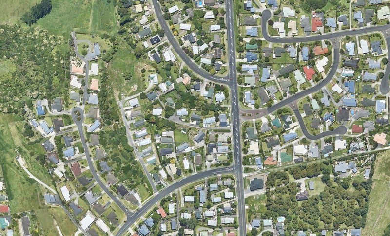 5 D'Urville Way, Welcome Bay, Tauranga - Carousel 1