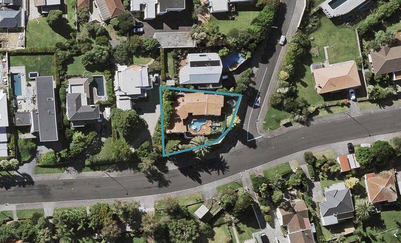 32 Paora Street, Orakei, Auckland - Carousel 1