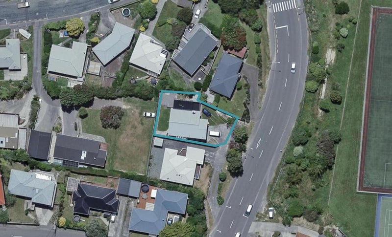 59 Bracken Road, Paparangi, Wellington - Carousel 1