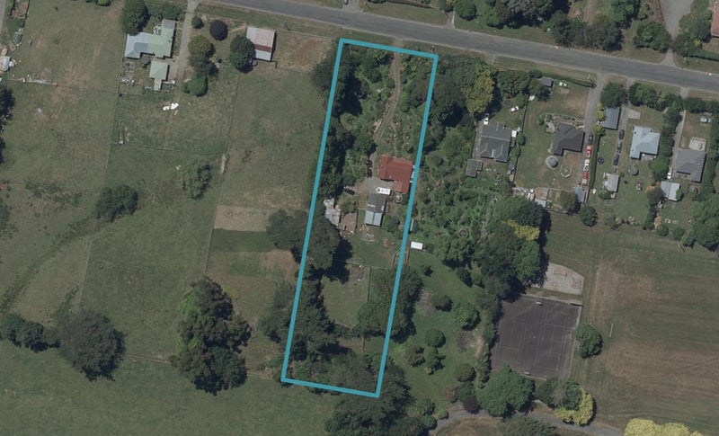 21 Edwards Street, Kimbolton, Feilding - Carousel 1