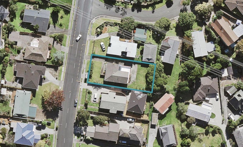 46 Halsey Drive, Lynfield, Auckland - Carousel 1