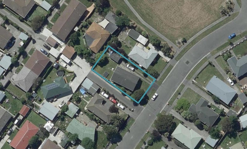 9 Cob Crescent, Woolston, Christchurch - Carousel 1