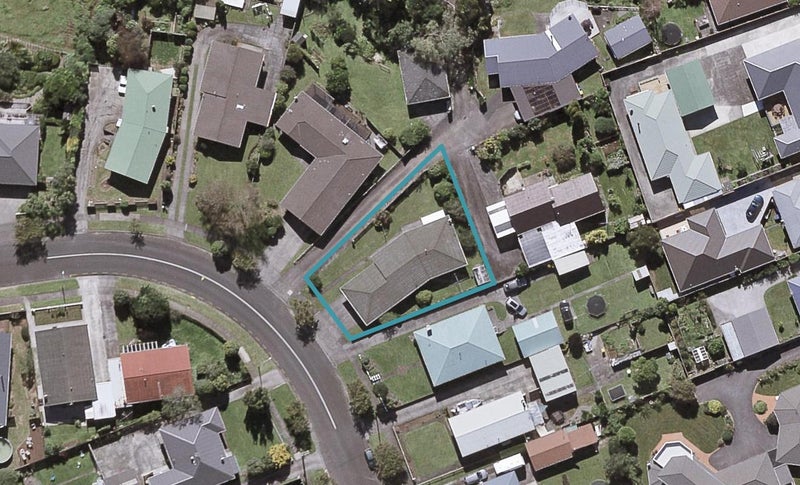 14 Truby King Street, Merrilands, New Plymouth - Carousel 1