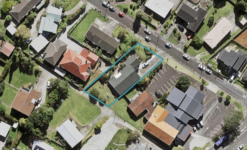 6 Currie Avenue, Hillsborough, Auckland - Carousel 1