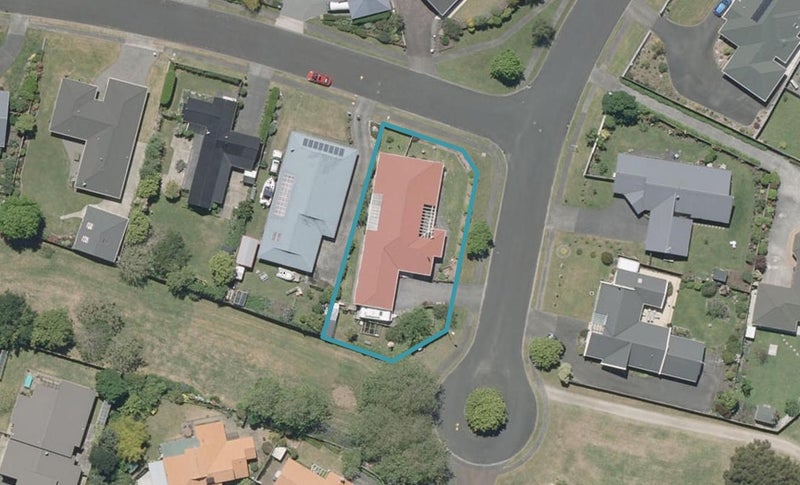 16 Norfolk Drive, Otamatea, Whanganui - Carousel 1