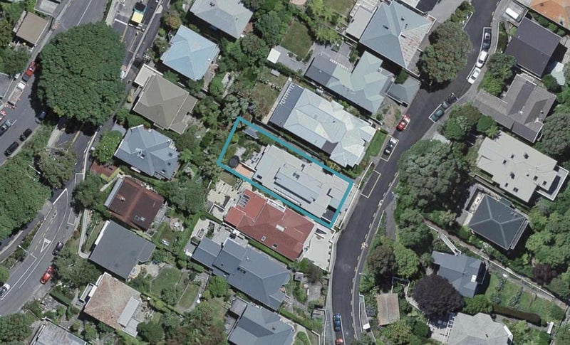 2/18 Central Terrace, Kelburn, Wellington - Carousel 1