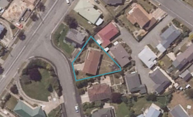 2 Rye Street, South Hill, Oamaru - Carousel 1