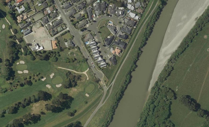 14 Fairway Grove, Hokowhitu, Palmerston North - Carousel 1