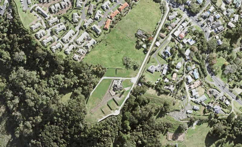 4 Ti Tree Lane, Stanmore Bay, Whangaparaoa - Carousel 1