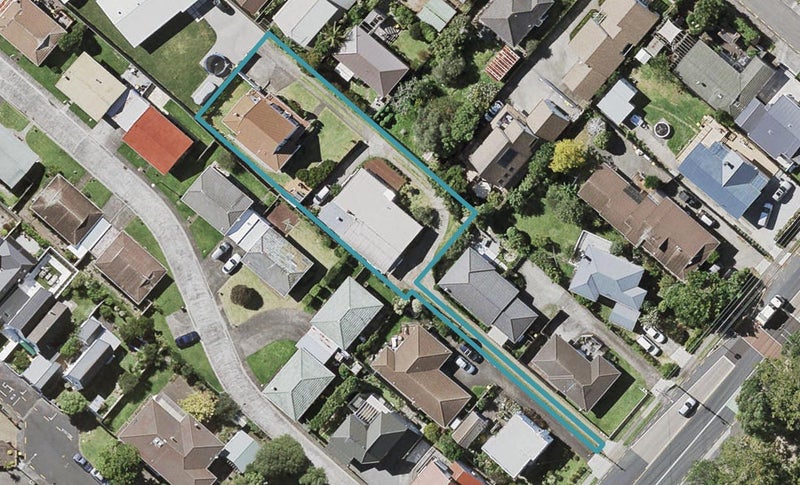 1/75 Shakespeare Road, Milford, Auckland - Carousel 1