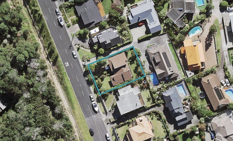 24 Onetaunga Road, Chatswood, Auckland - Carousel 1